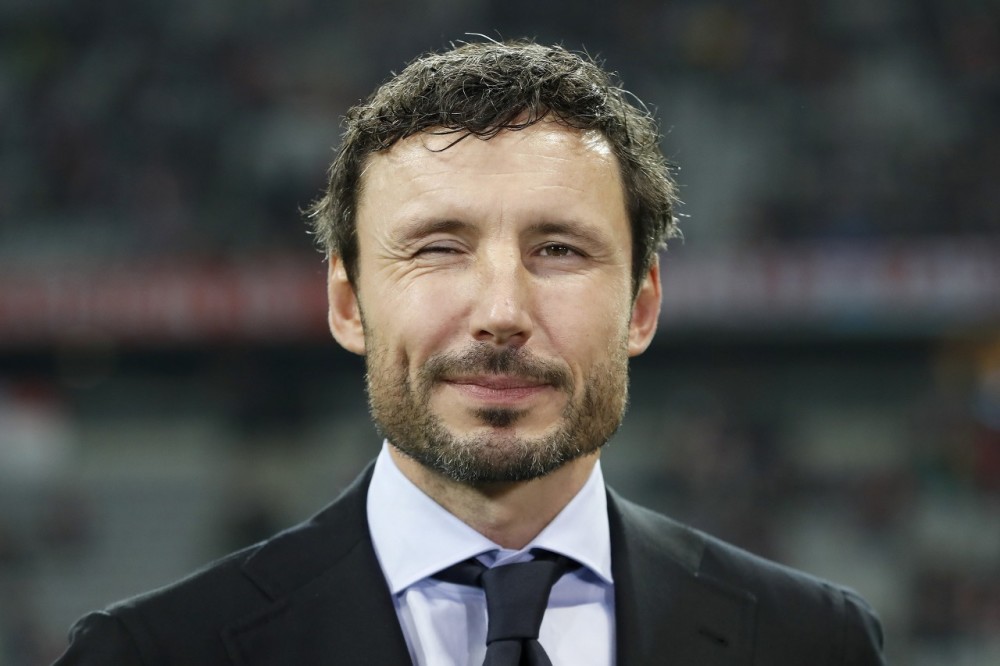 毫不妥协的 毫不妥协的